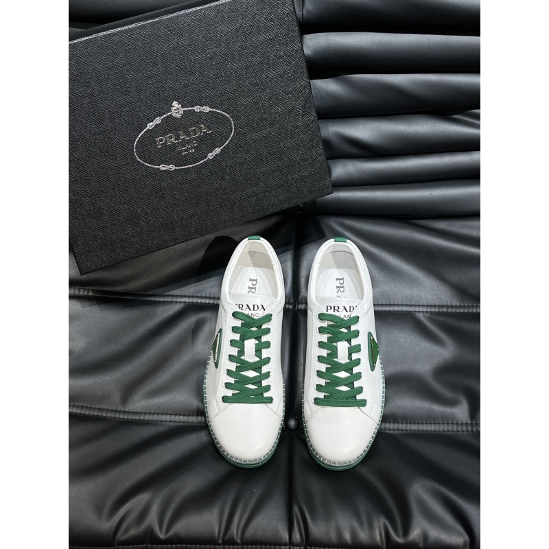 Pra*a casual shoes